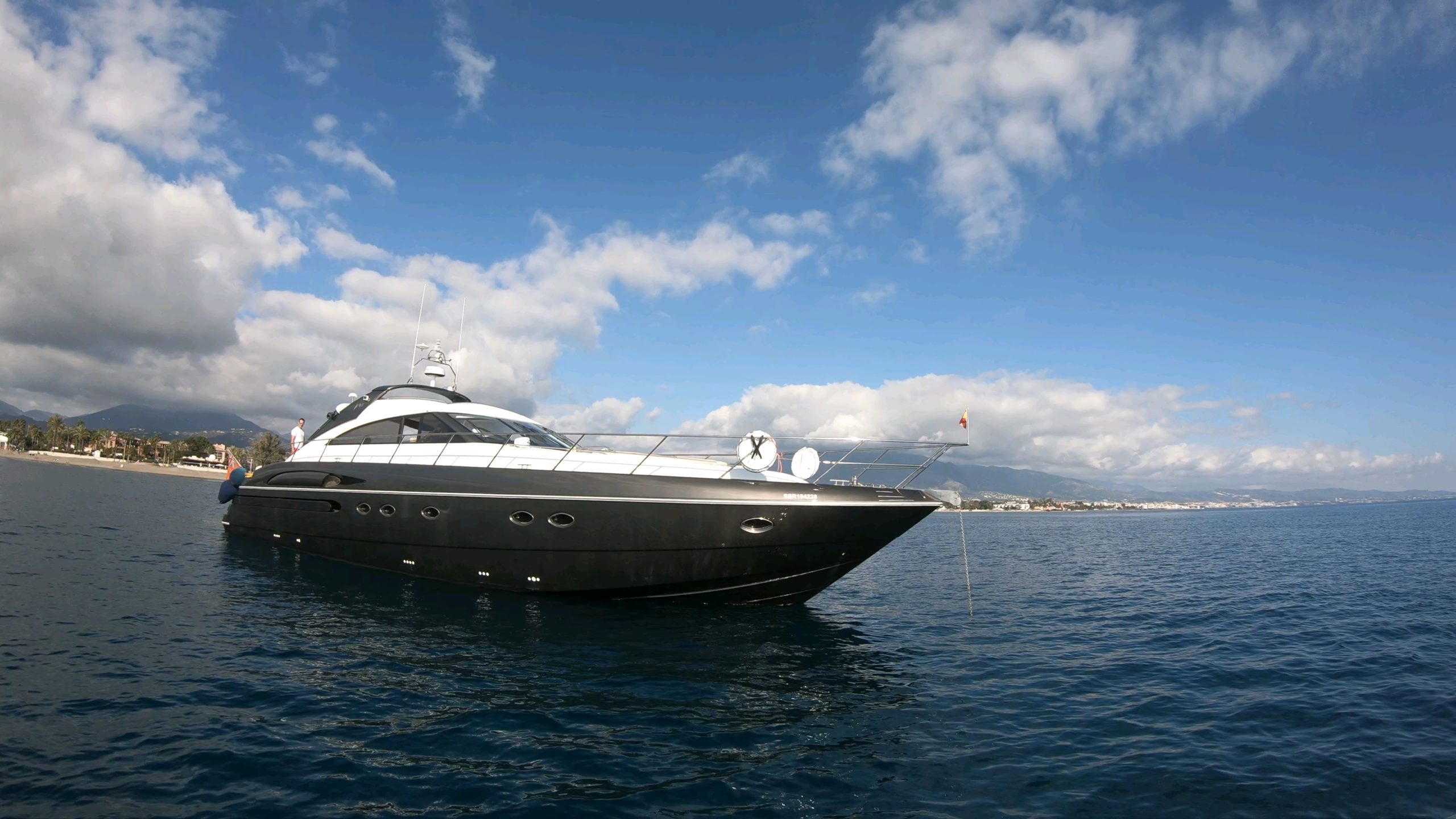 Princess V65 - Prestige Boat Academy